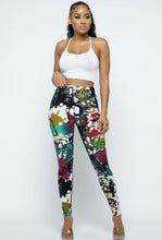 Load image into Gallery viewer, High Waist Letter Leggings
