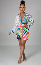Load image into Gallery viewer, Queen Dress
