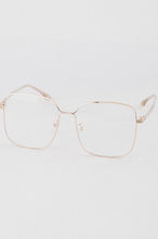 Load image into Gallery viewer, Turn Heads Clear Chic Specs
