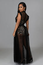 Load image into Gallery viewer, She&#39;s Back Dress Set
